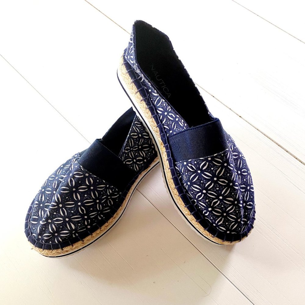 NAVY NAUTICA ESPADRILLES
